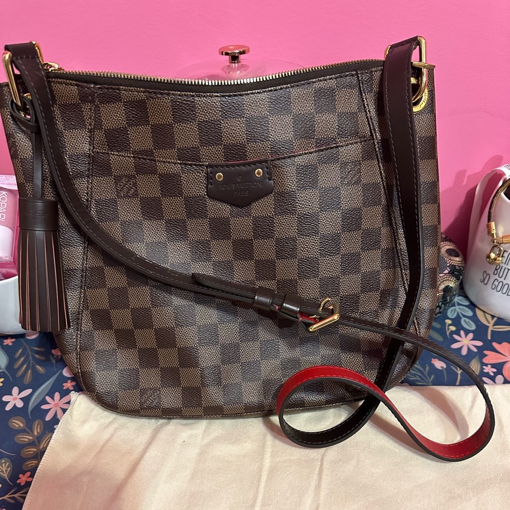 Louis Vuitton South Bank Besace Bag Damier